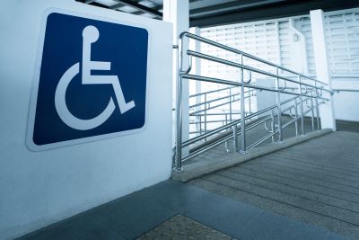 L’accès des ERP pour les personnes handicapées à la traîne